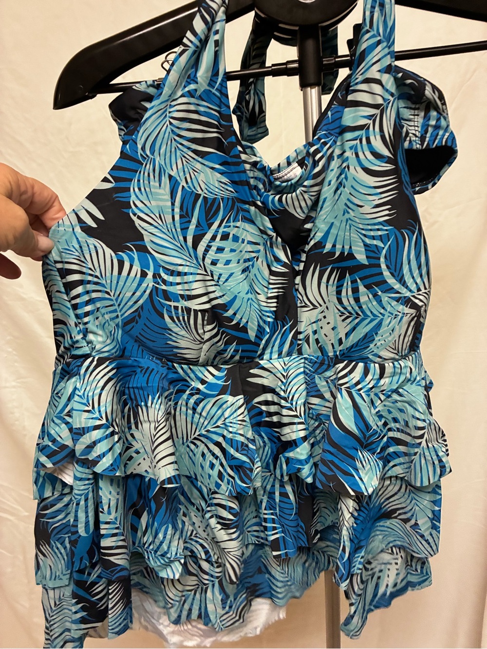 Time and Tru Blue & Black Leaf-Print Ruffle Halter Camisole